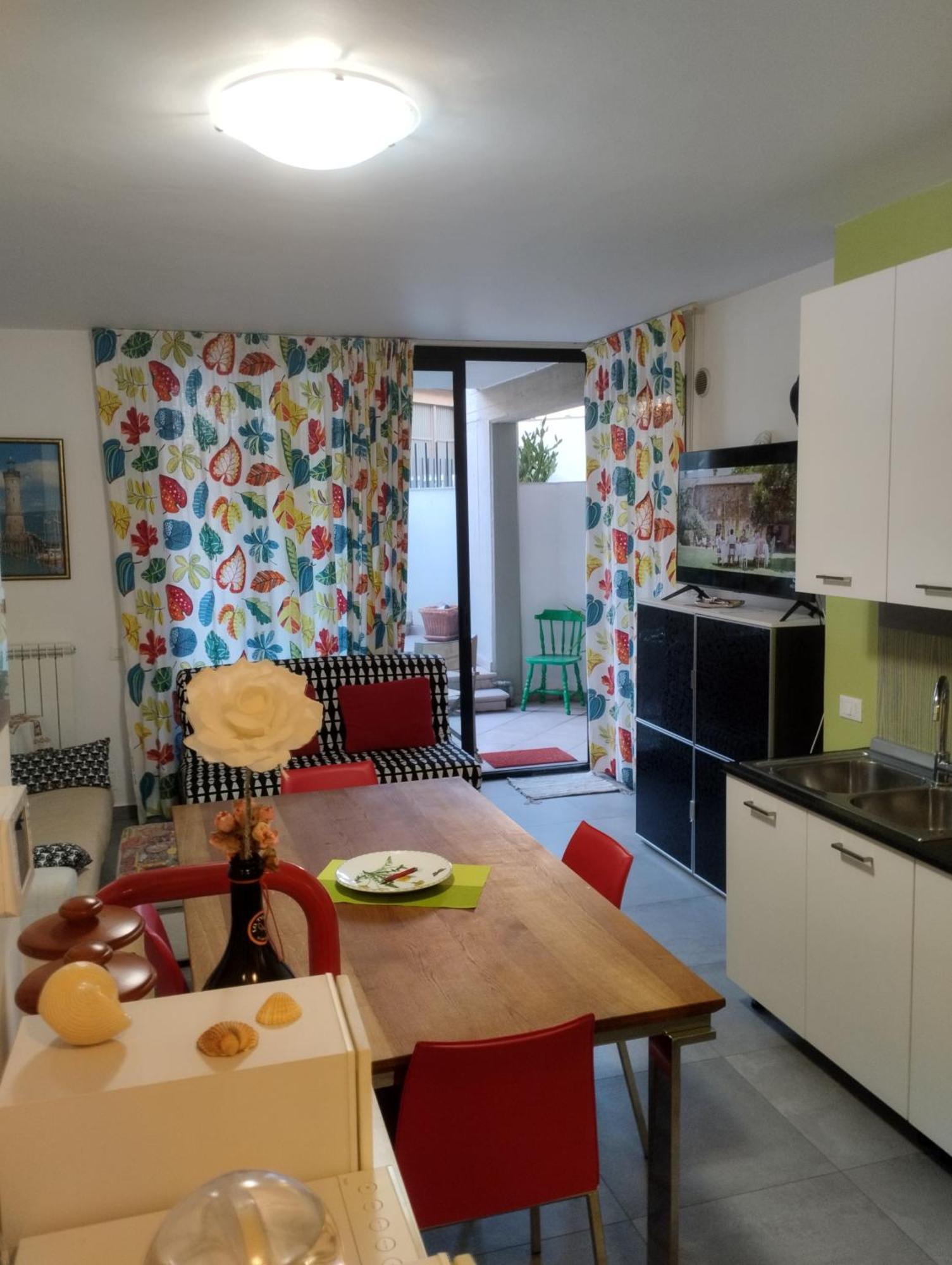 Cavalluccio Marino Apartment Aci Castello Luaran gambar