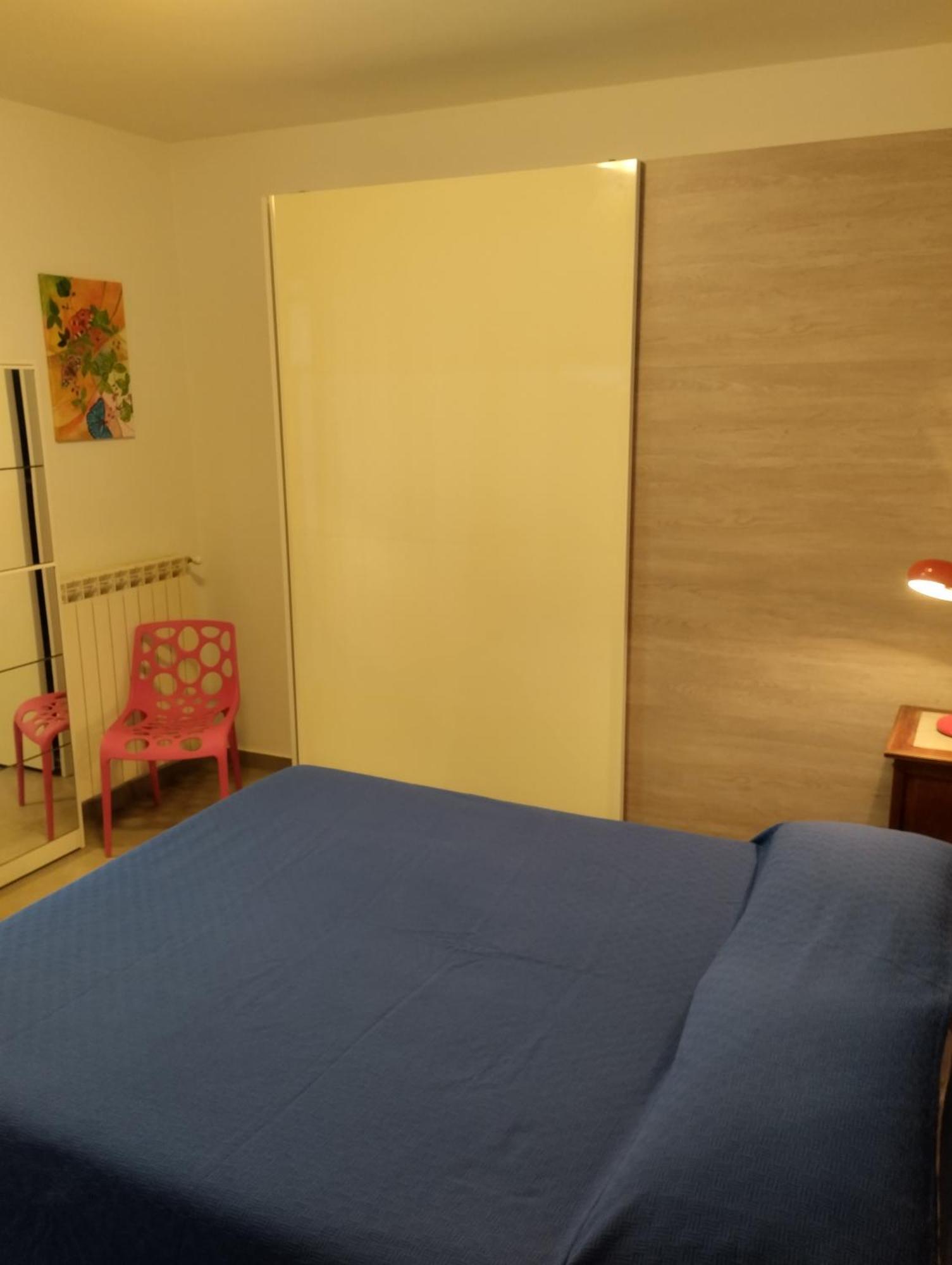Cavalluccio Marino Apartment Aci Castello Luaran gambar